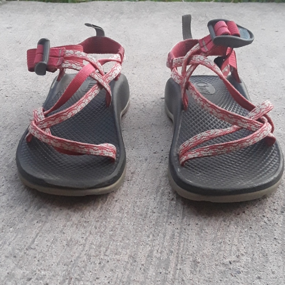 Chaco pink sandals